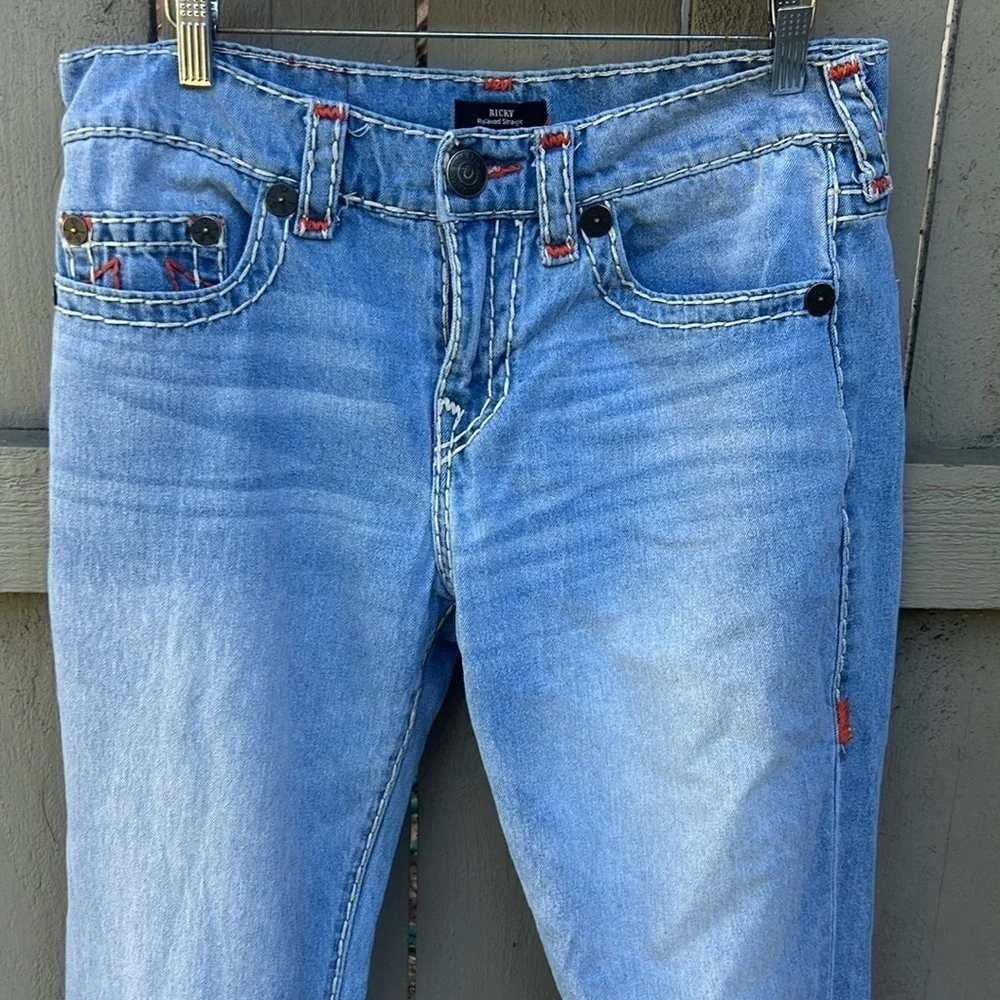 True Religion Ricky Relaxed Straight Jeans Sz 32 With Orange Stitching.